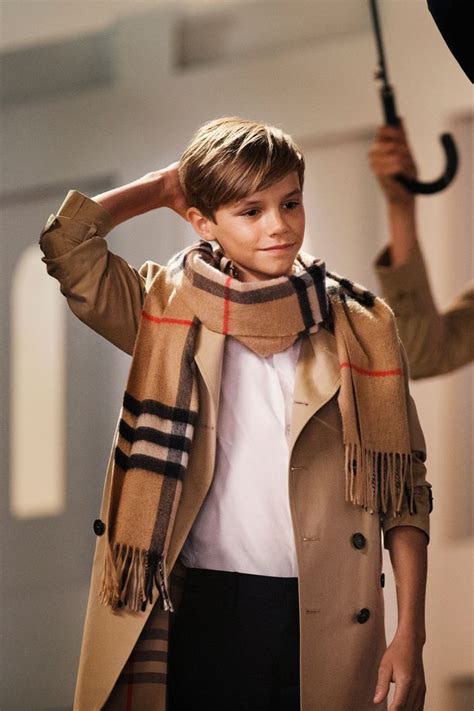 romeo beckham burberry 2016|KATIE HIND: How Harper Beckham is set to make .